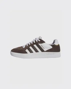 Adidas Tyshawn Low Shoe - IE3126