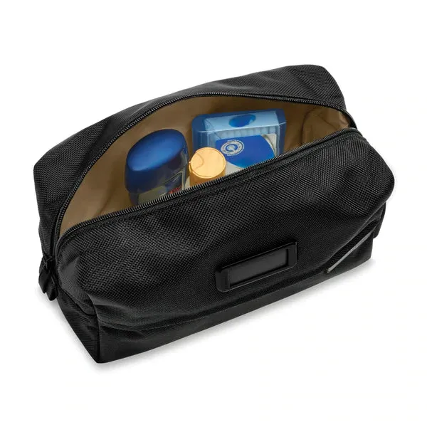 Briggs & Riley Baseline, BL110-4 EVERYDAY ESSENTIALS KIT