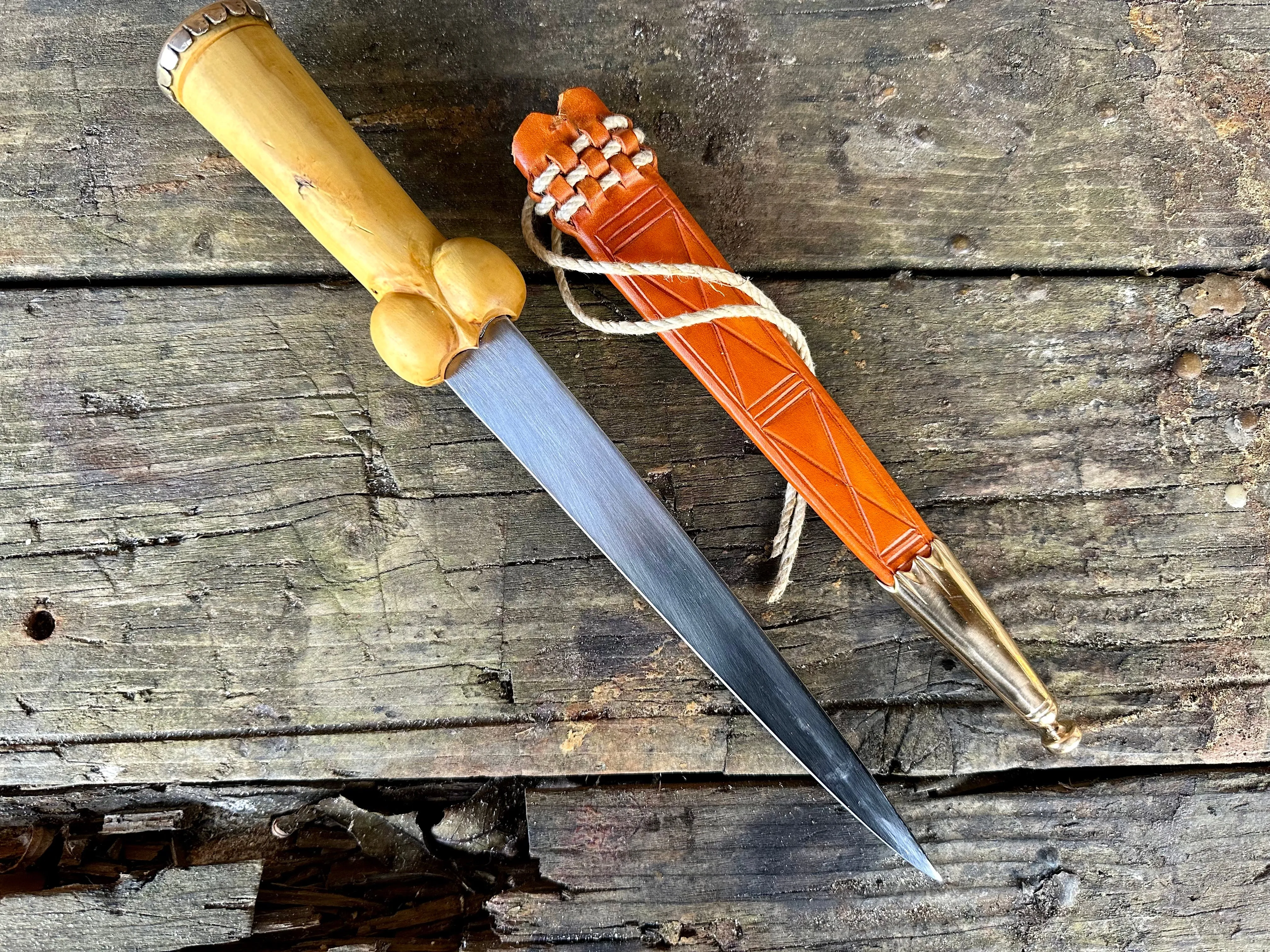 Circa 1300 Bollock dagger - IN STOCK