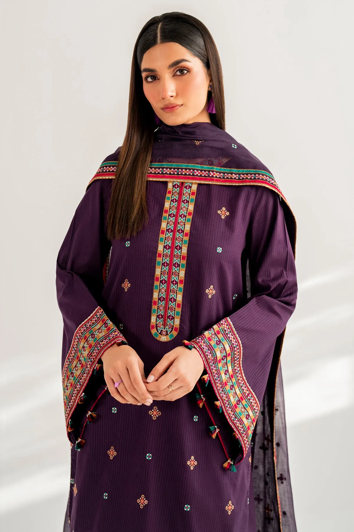 Embroidered Dobby Lawn USE - 9088