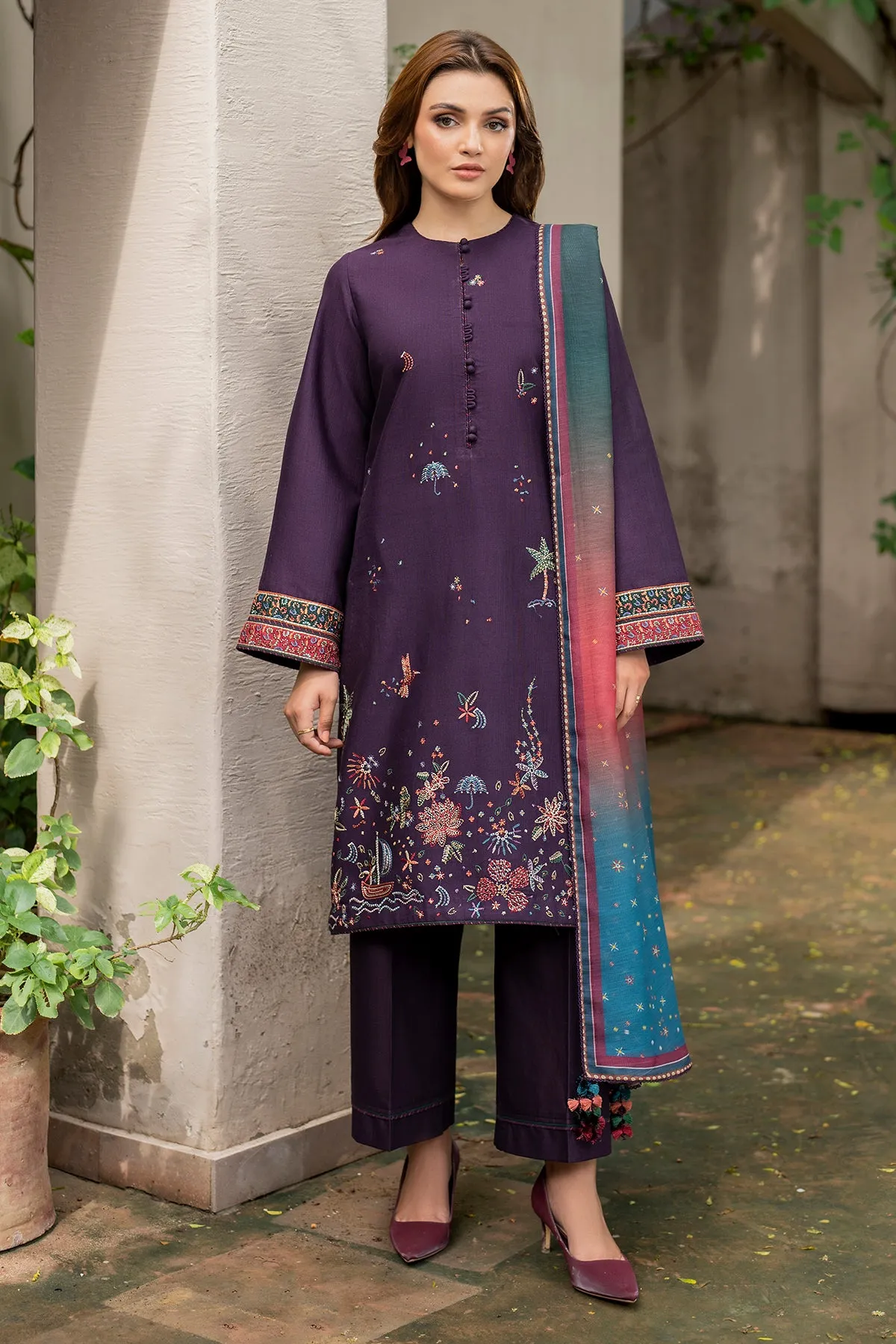 EMBROIDERED KHADDAR UW-0050