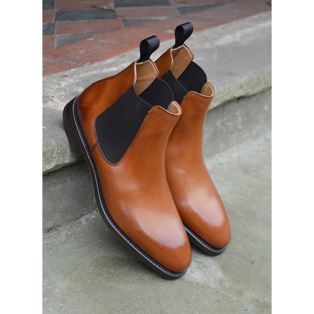 FACTORY SECOND Berwick 1707 Chelsea Boot (475)- Vegano Tan