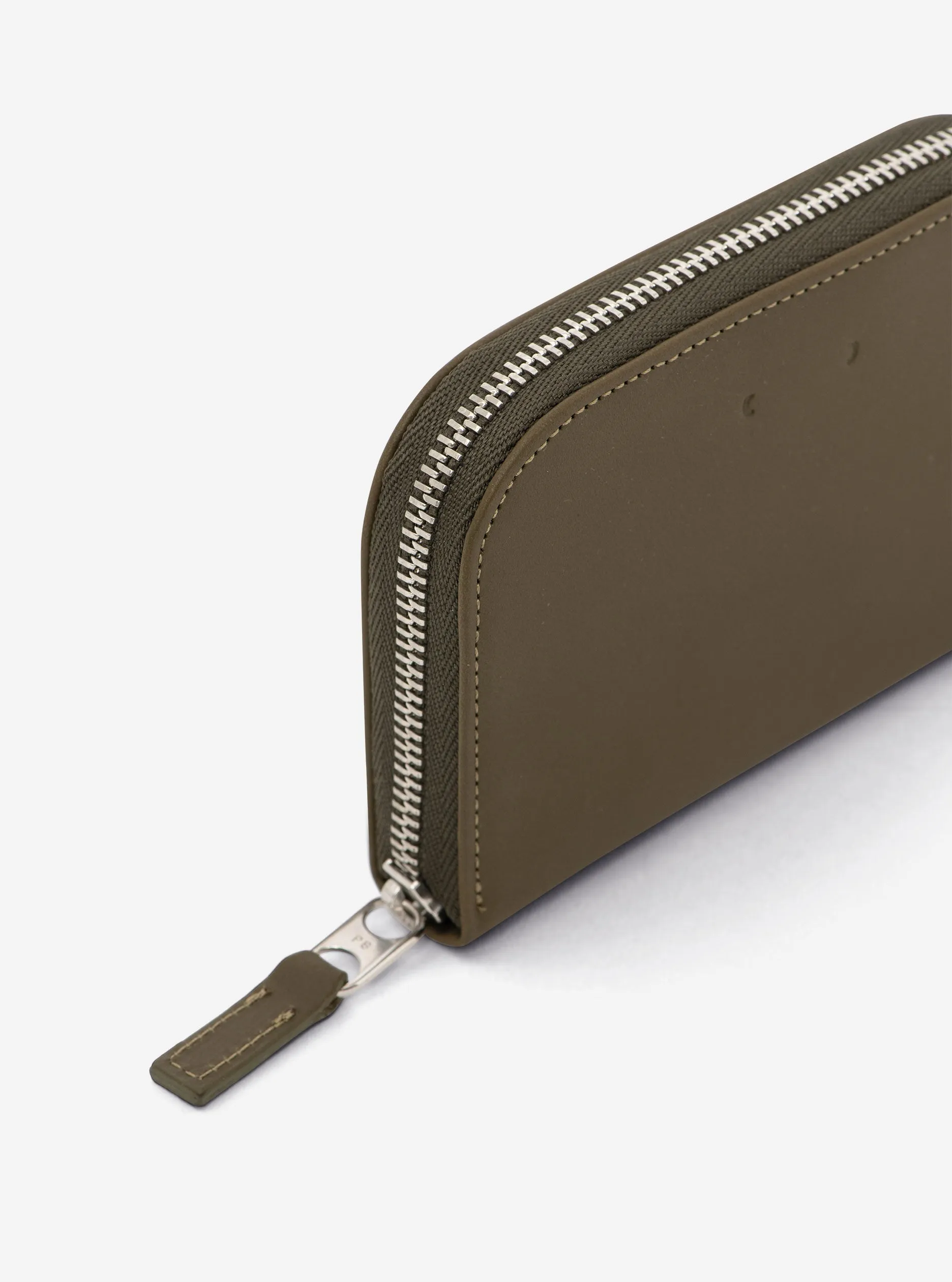 LEATHER WALLET "CM 1.1" IN DARK OLIVE